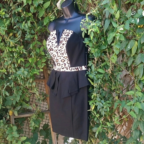 GUESS Strapless Folded‎ Peplum Dress Jet Black - Picture 2 of 4